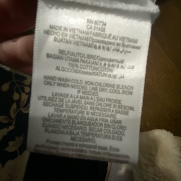 BCBGeneration white babydoll tank top - Picture 9 of 9